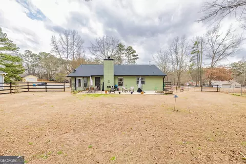 Exterior - 11157 Ash Ct, Hampton, GA 30228 photo 4 of 4