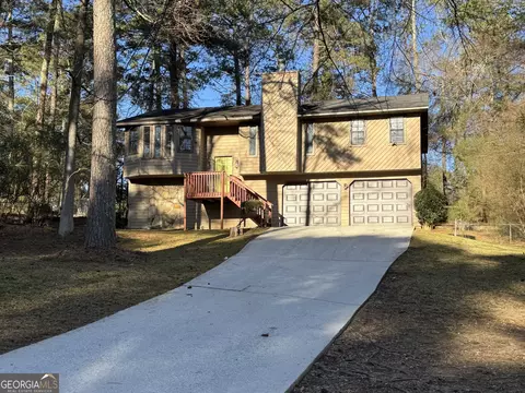 2930 David Ln NE, Conyers, GA 30012