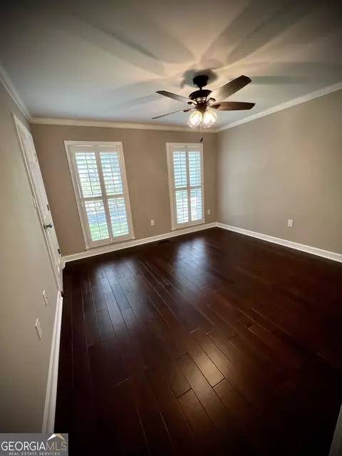 Bedroom - 122 White Oak Cir, Dublin, GA 31021 photo 2 of 3