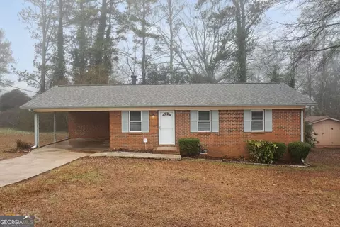 4909 Merlin Dr, Oakwood, GA 30566