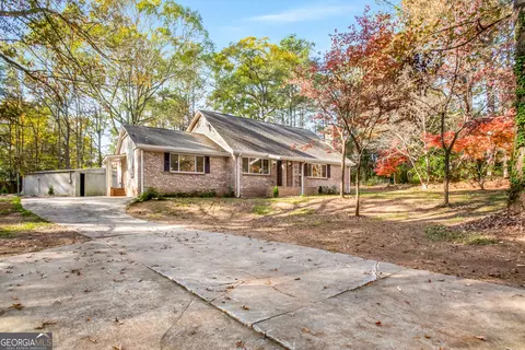 425 Meadowbrook Dr, Mcdonough, GA 30253