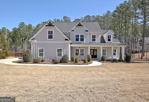 50 Streamside Dr, Senoia, GA 30276