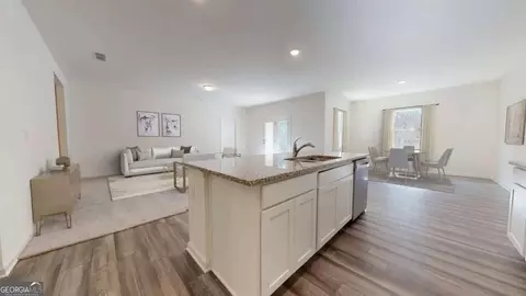 146 Silverton Dr, Dacula, GA 30019 photo 4