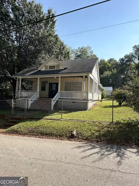 3 Elm St, Porterdale, GA 30014