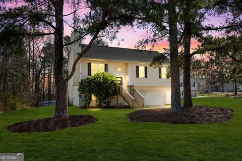 150 Morningside Dr, Jackson, GA 30233