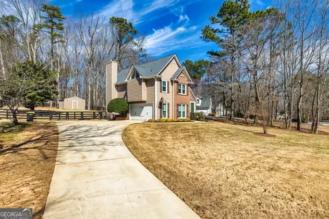 166 Middlebury Ln, Newnan, GA 30265