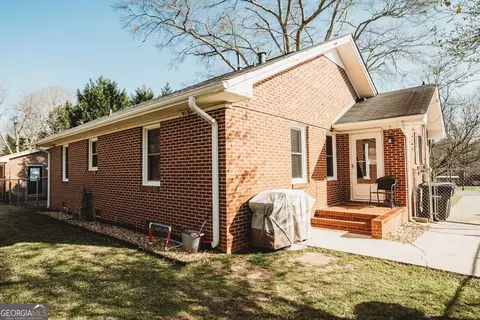 102 Tyus St, Barnesville, GA 30204 photo 24
