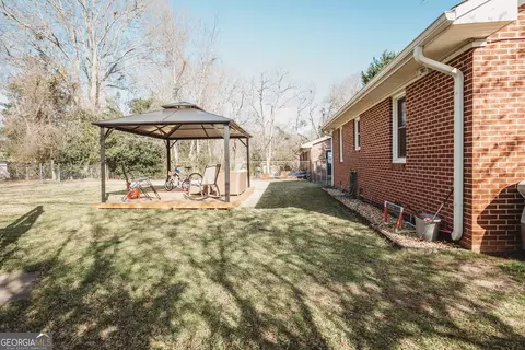102 Tyus St, Barnesville, GA 30204 photo 23
