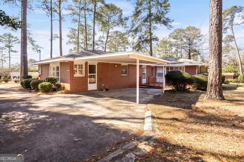 Exterior - 111 Brett Ave, Warner Robins, GA 31088 photo 6 of 8