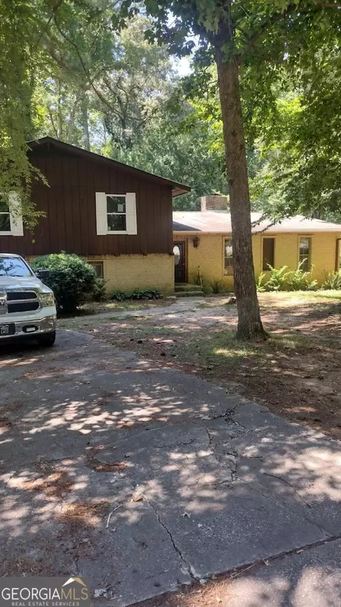 4571 Scarborough Rd, Atlanta, GA 30349