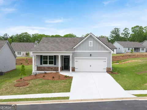 126 Majestic Oak Cir, Dallas, GA 30132