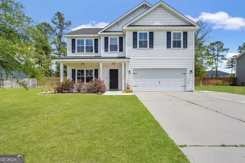 163 Whitebark Trl, Richmond Hill, GA 31324