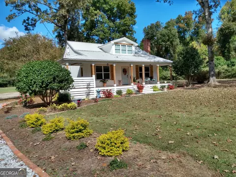 1221 Zebulon Rd, Griffin, GA 30224