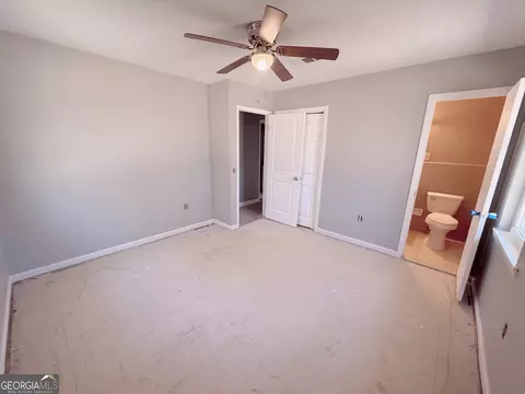 Bedroom - 109 W Jeff Davis Ave, Lyons, GA 30436 photo 1 of 4