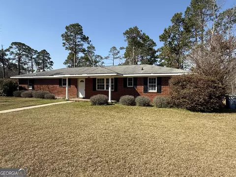 Other - 109 W Jeff Davis Ave, Lyons, GA 30436 photo 2 of 4