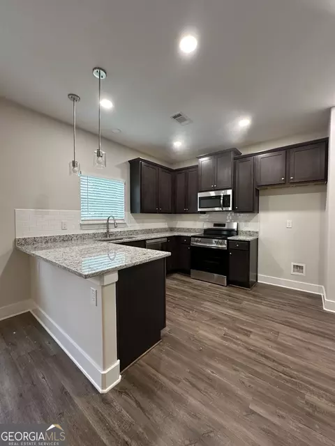 11192 Cornerstone Way, Hampton, GA 30228 photo 2