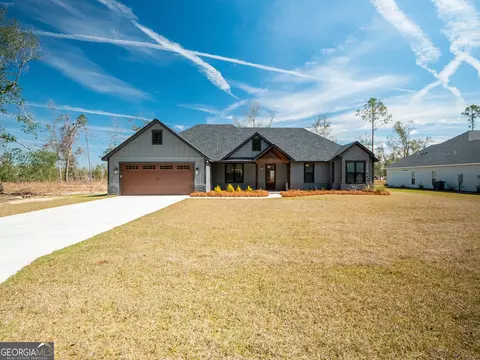 5611 School House Pond Rd, Lake Park, GA 31636