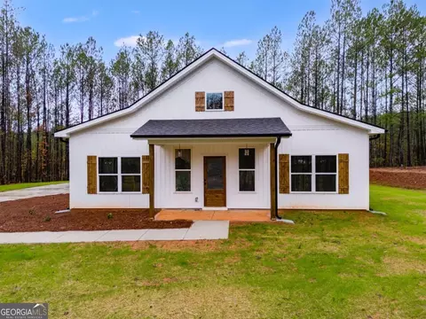 305 Blueberry Hill Ln, Franklin, GA 30217