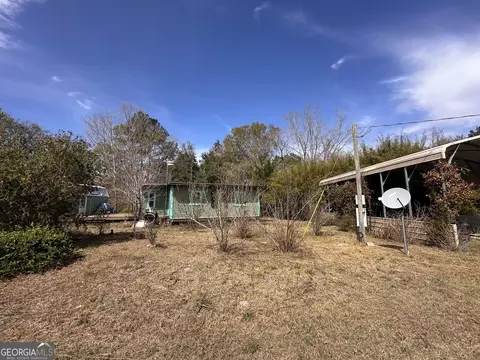 847 Farm Rd, Saint George, GA 31562