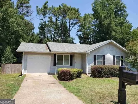 204 Sherwood Loop, Mcdonough, GA 30253