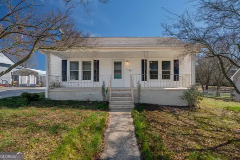 36 Walnut St, Trion, GA 30753