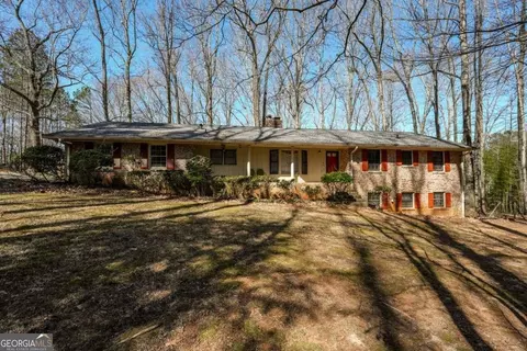 4957 Hadaway Rd NW, Kennesaw, GA 30152