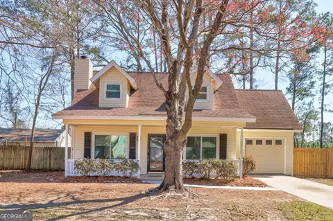 2 Hickory Rd, Rincon, GA 31326
