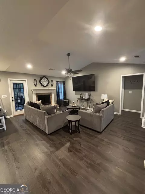 304 Edgemont Dr, Lagrange, GA 30240 photo 3