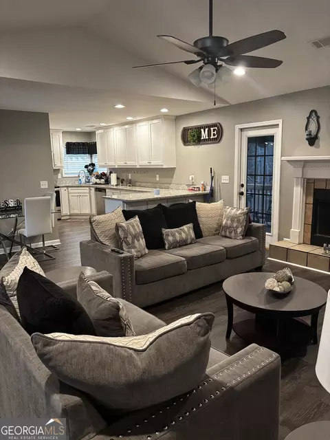 304 Edgemont Dr, Lagrange, GA 30240 photo 4
