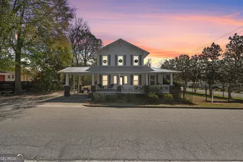 16 Church St, Statesboro, GA 30458