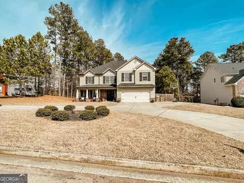656 Carla Ct, Winder, GA 30680