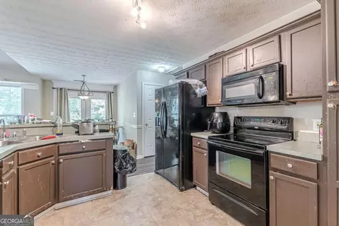 320 Creekside Trl, Covington, GA 30016 photo 12
