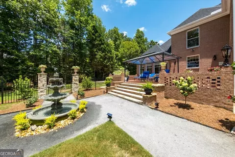 139 Howard Oaks Dr, Macon, GA 31210