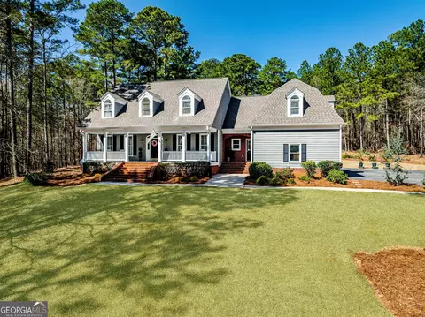 155 Waters Edge Dr, Eatonton, GA 31024