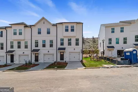 3200 Bateman Dr, Atlanta, GA 30354