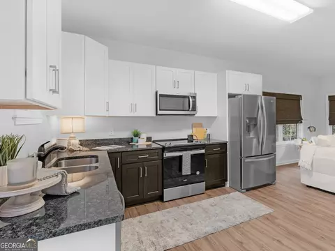 Kitchen - 452 Haley Rd, Jackson, GA 30233 photo 3 of 3