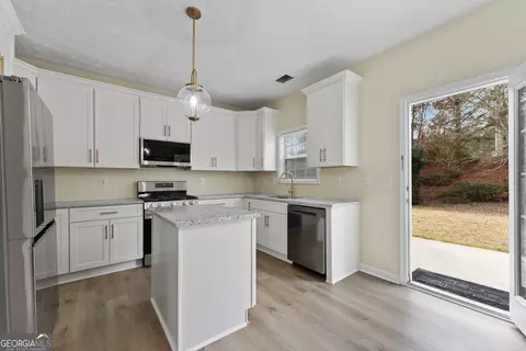 Kitchen - 80 Rosemoore Dr, Covington, GA 30014 photo 1 of 5