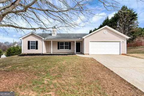 630 Skyland Dr, Winder, GA 30680