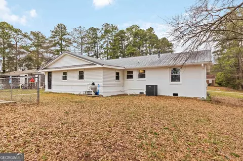 258 Elks St, Winder, GA 30680
