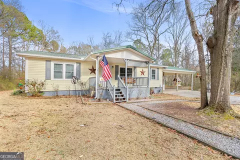 105 Old Carrollton Rd, Newnan, GA 30263