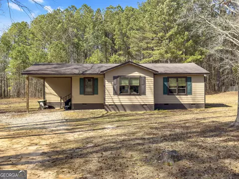 260 Jamestown Rd, Gay, GA 30218