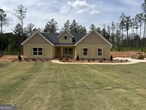 585 Jugtown Rd, Meansville, GA 30256