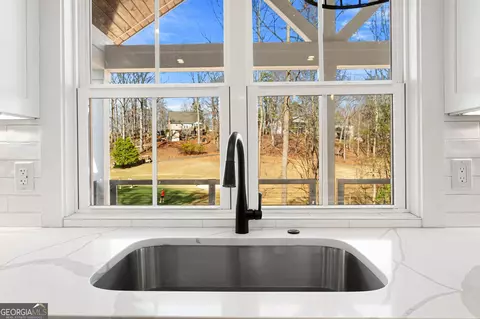 311 Nicklaus, Westminster, SC 29693 photo 8