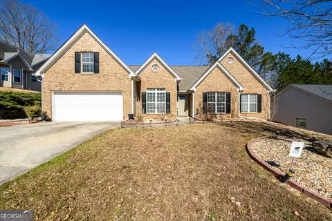 892 Creek Bottom Rd, Loganville, GA 30052