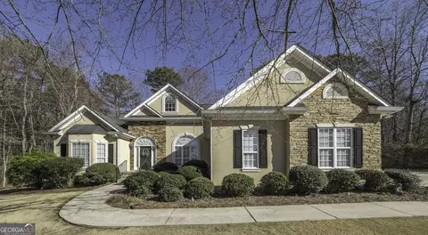 309 Tanglewood Trl, Carrollton, GA 30116