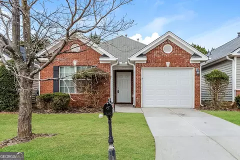 621 Shadow Lake Dr, Lithonia, GA 30058
