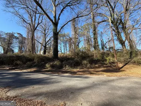 452 Booker Ave, Scottdale, GA 30079