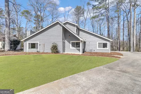 5 Buttonbush Ct, Newnan, GA 30265