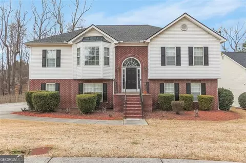 3248 Sharp Creek Ln, Buford, GA 30519