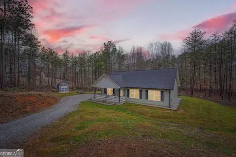 20 Silver Fox Ct, Dahlonega, GA 30533